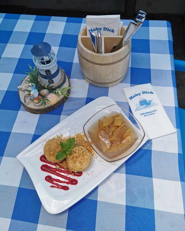 Fruchtknödel mit Kompott :-)