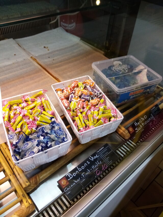 Nous avons des Bonbons pour les Grands et les Petits ?