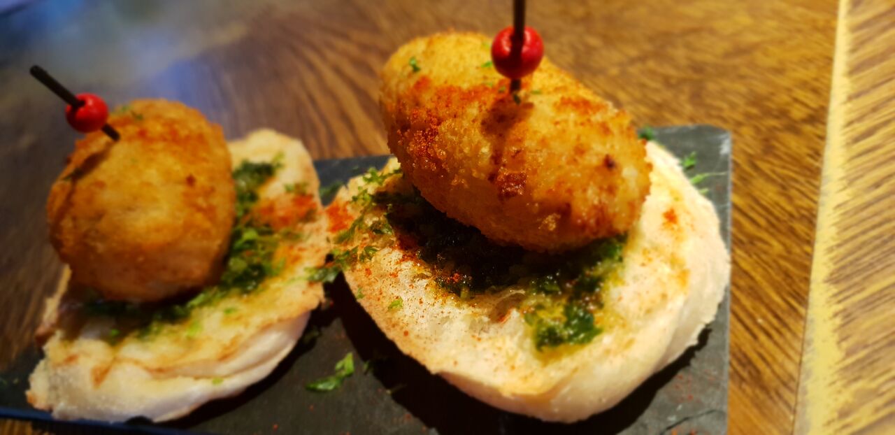 Tapas: pincho croqueta