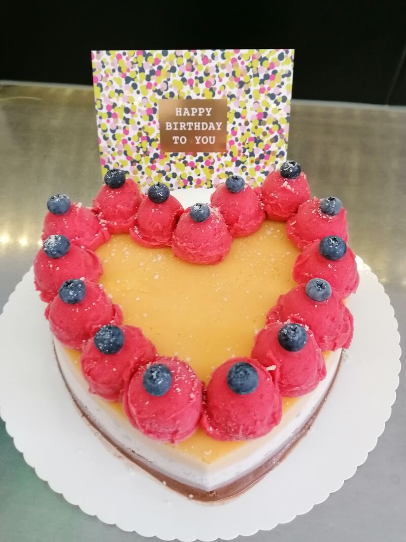 Eistorte in Herzform