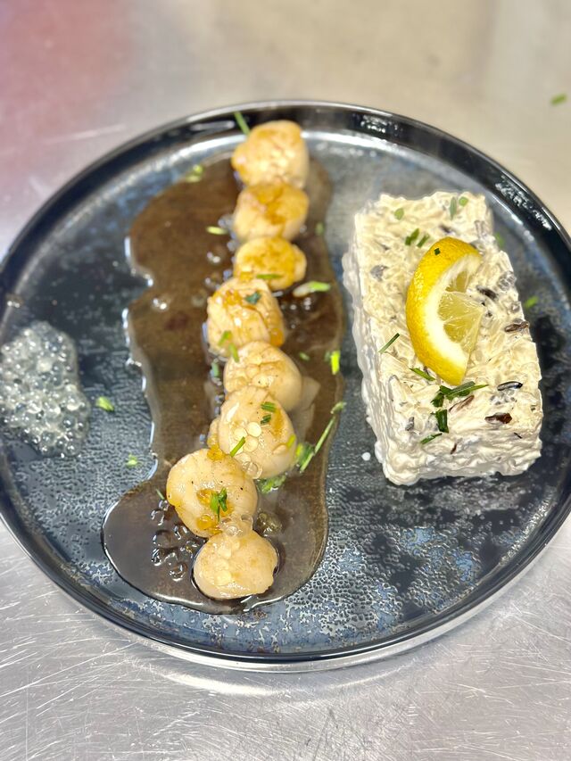 Saint Jacques déglacées au Martini blanc 