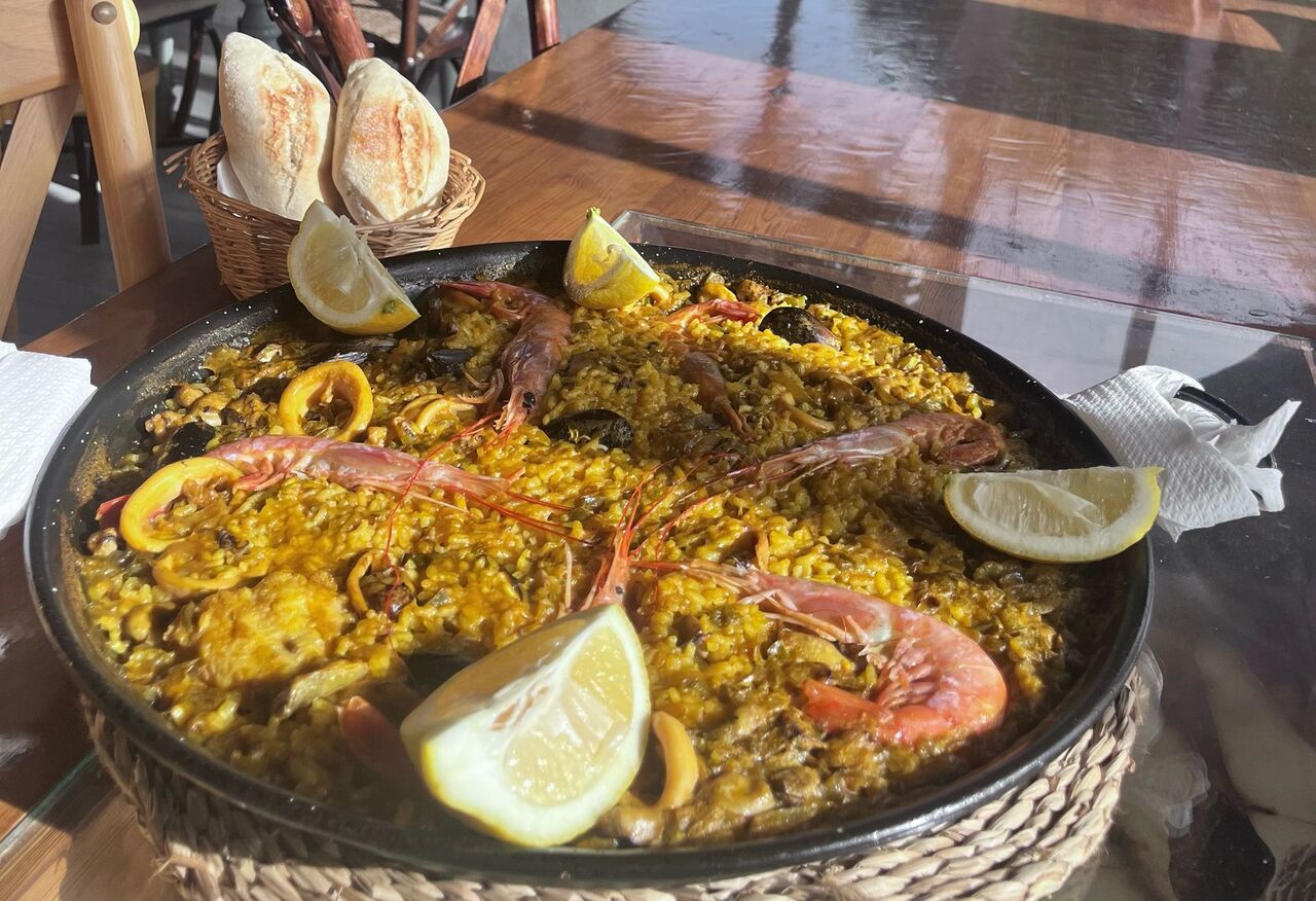 Paella de marisco