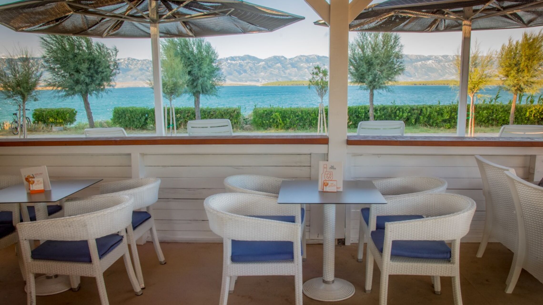 Fast food & kafić uz plažu