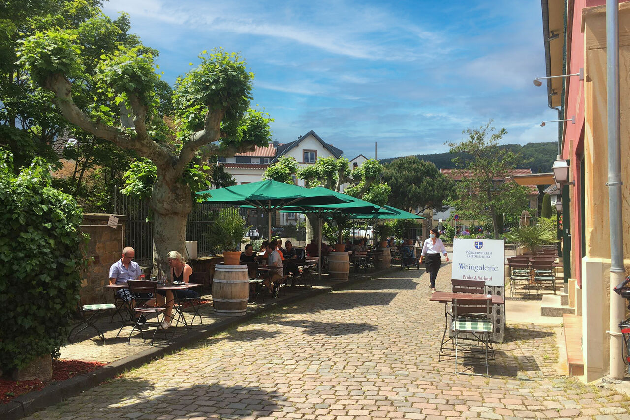 Entspannen und die Sonne genießen.