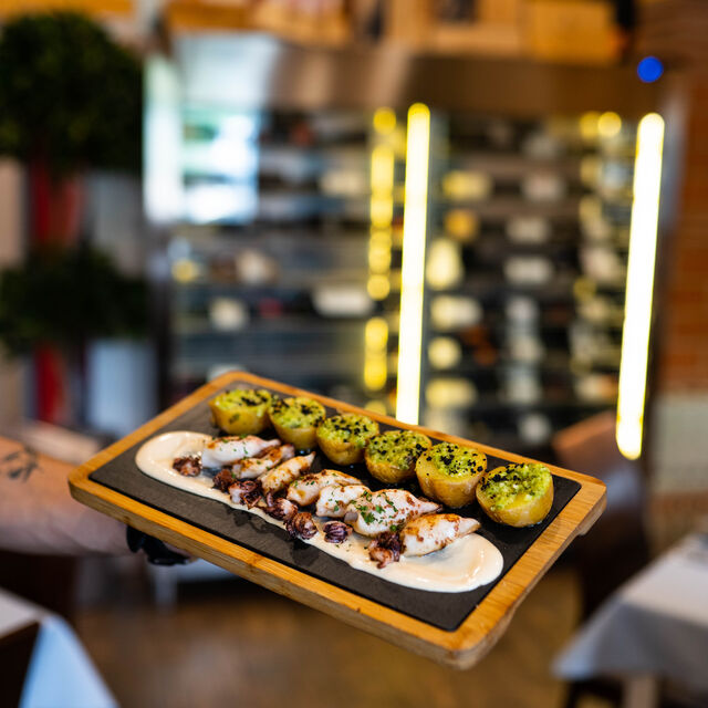 Chipirones con ali oli teriyaki