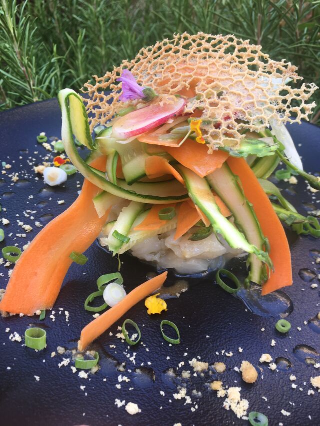 Tartare de Turbot et Légumes Croquants