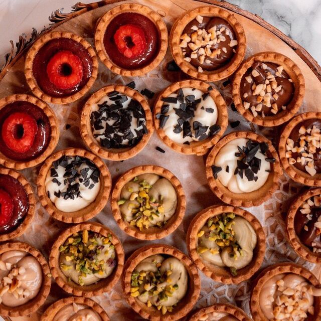 Accompagna il tuo caffè con una delle nostre tartellette variegate