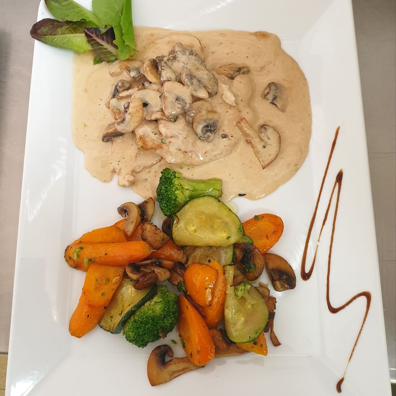 Escalope de volaille aux morilles