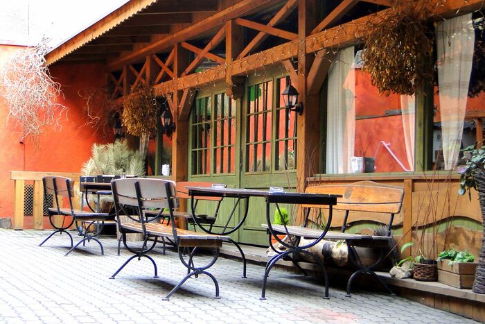 Stara Stajnia u Wojtachy - Restaurant Tarnowskie Góry ...