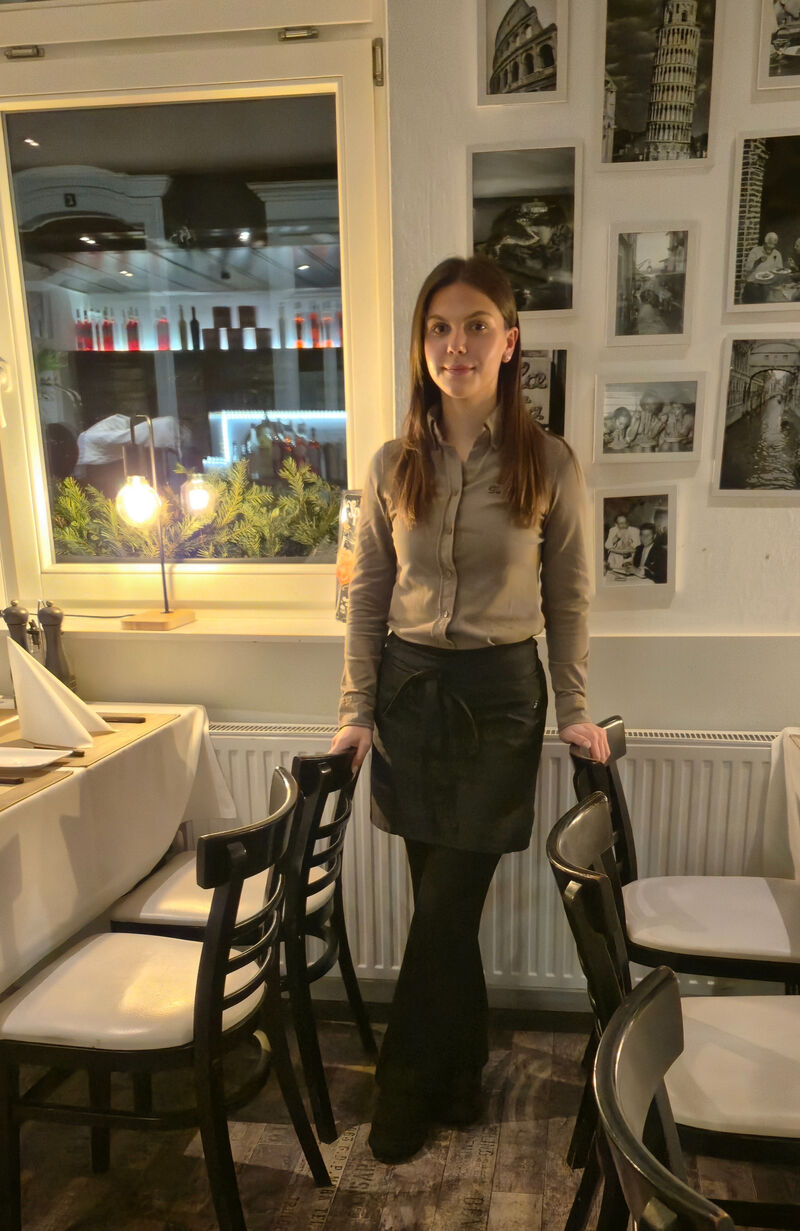 Emma, Aushilfe/Allrounder/Chefin