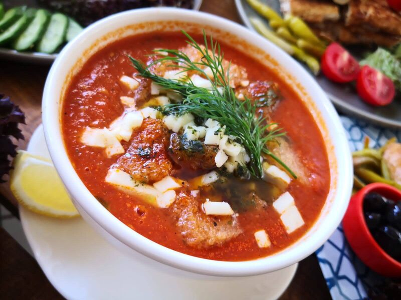 Fesleğenli Domates Çorbası