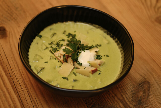 Zucchini Suppe