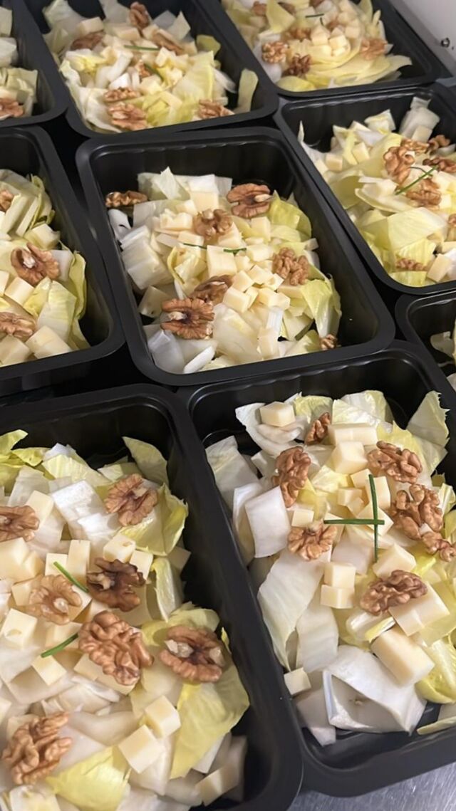 SALADE ENDIVES -NOIX