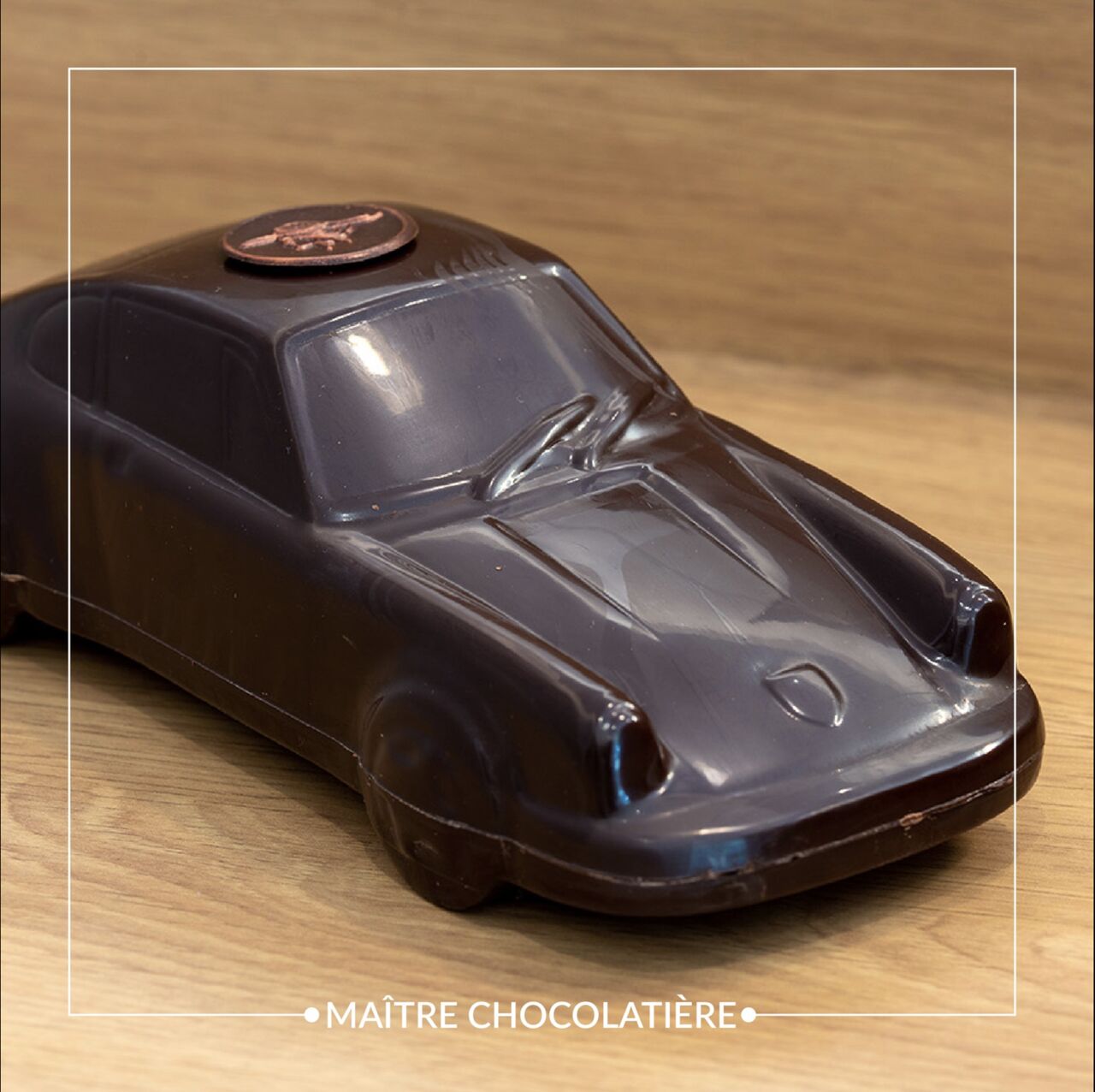 Papa papa a toujours rêvé d'avoir une belle Porsche, en attendant vous pouvez l'avoir en chocolat😍😍😍🍫🍫