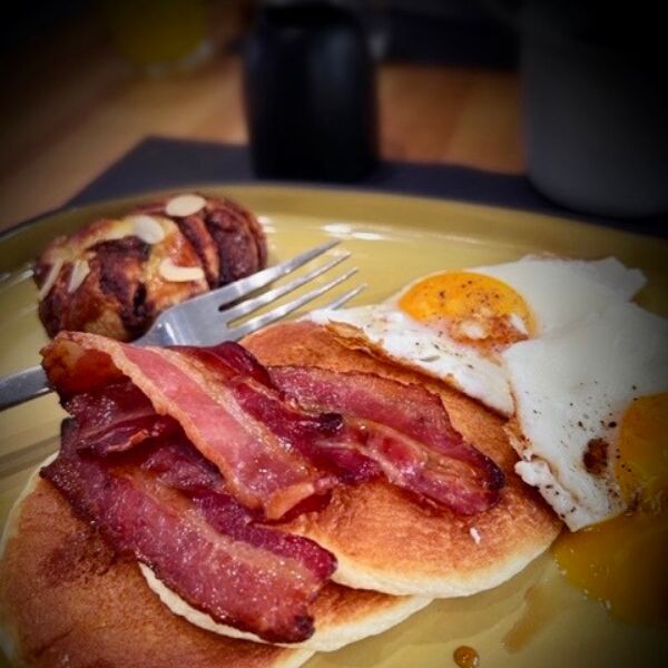 Brunch Bacon et Oeufs