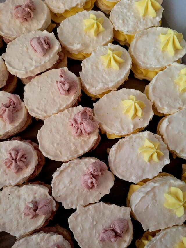 Mini laskonka vaječný koňak a punč