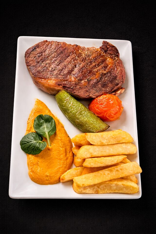 Rib-Eye Steak