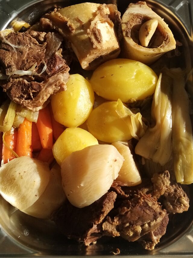 plat à empoter: pot au feu avec joue de bœuf et paleron de race Angus