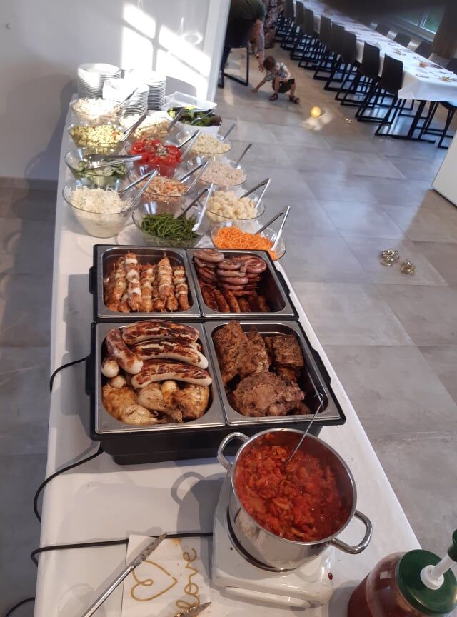 Barbecue buffet 