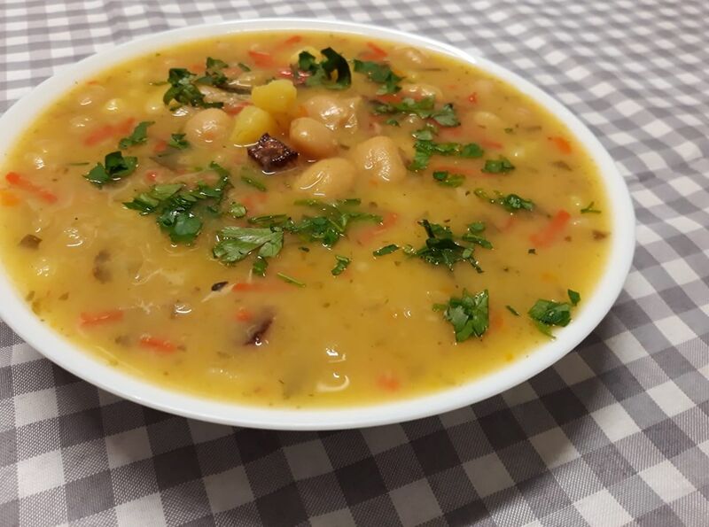 Zupa fasowlowa z boczkiem