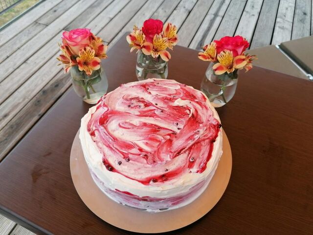 Beeren-Sahnequark Torte