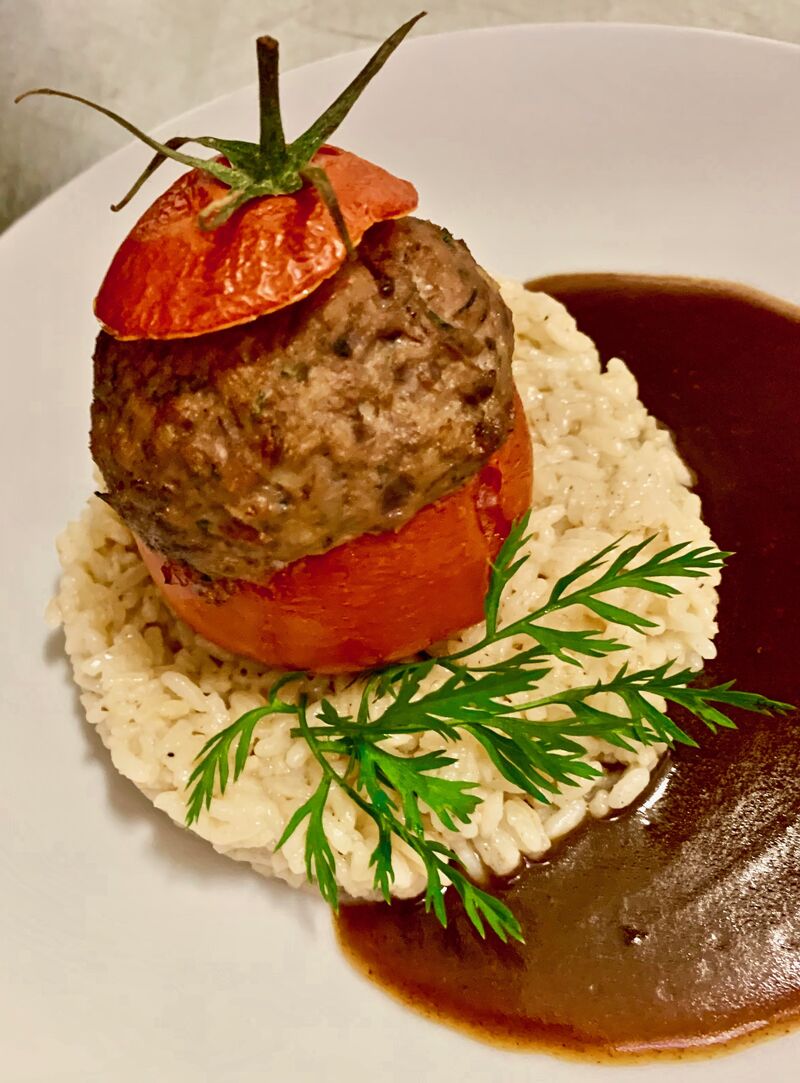 Exemple Plat du jour 12,00€ Tomates farcies jus brun au maci
