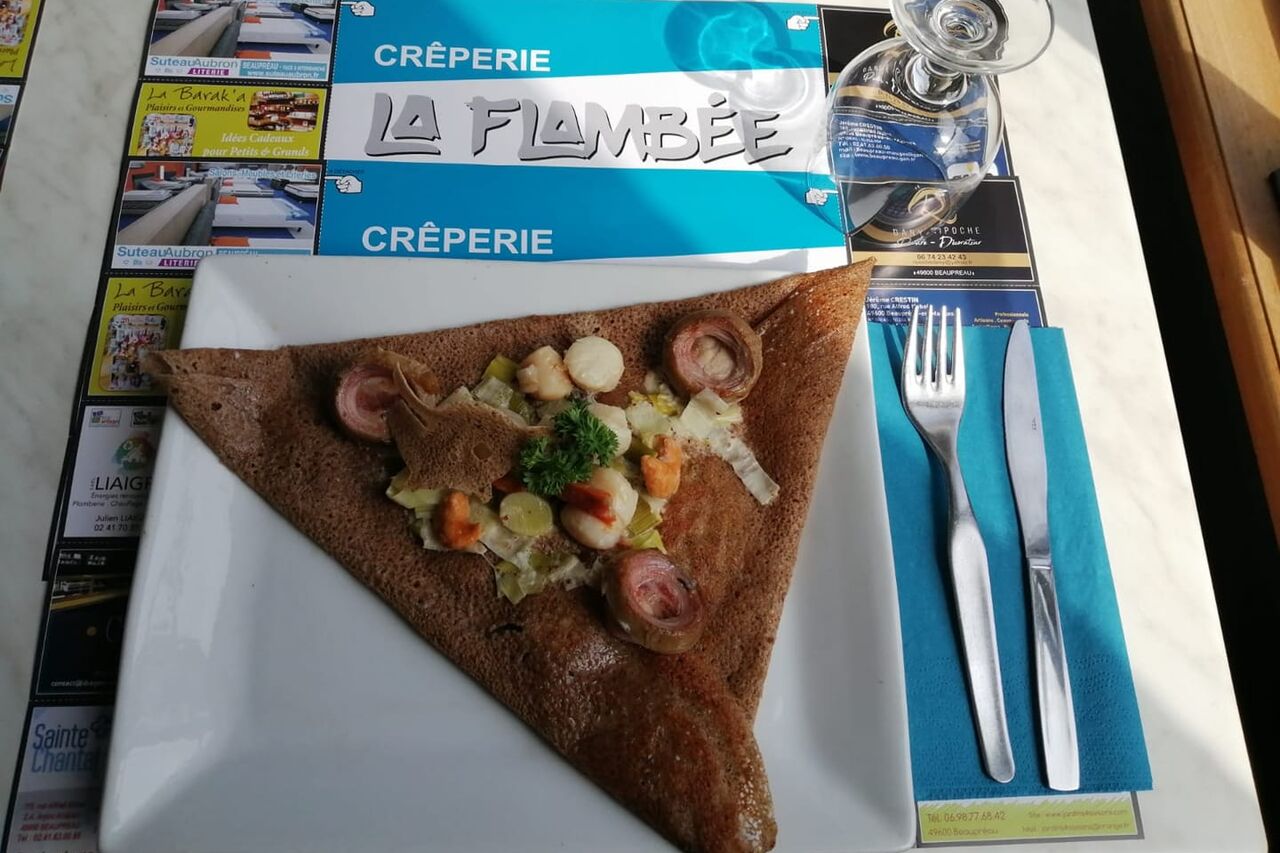 CREPERIE LA FLAMBEE BEAUPREAU EN MAUGES