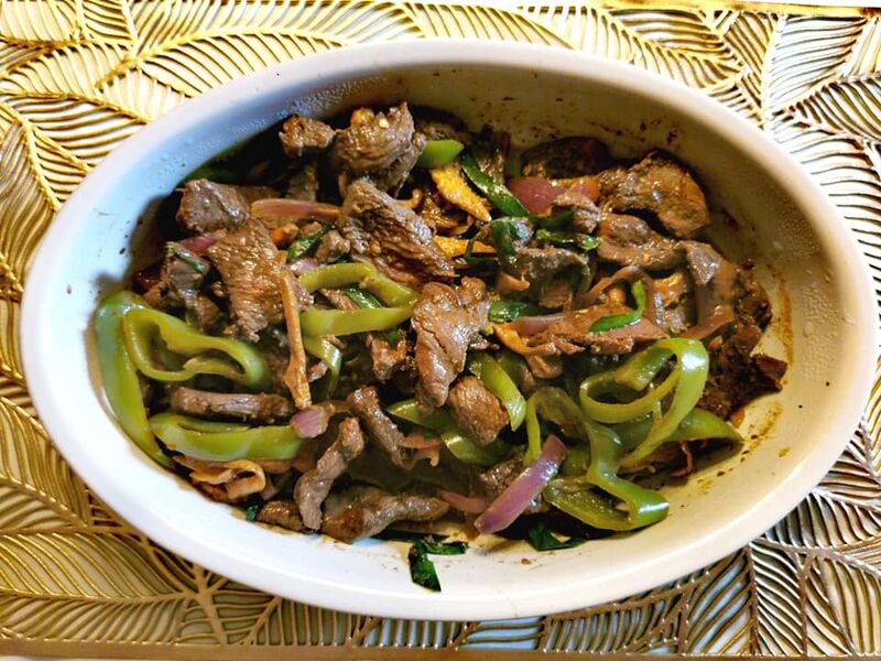 Sauté de cerfs aux épices et pak choi 