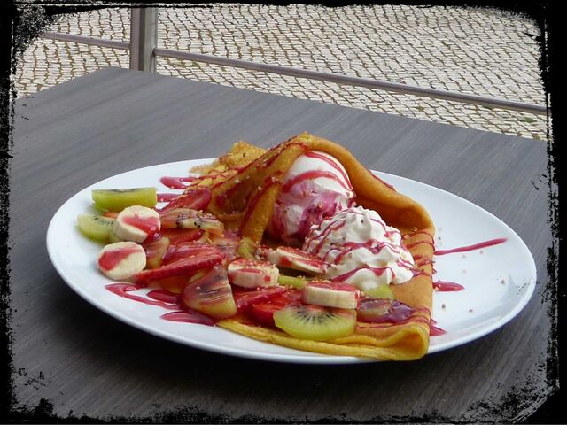 Crepe de Fruta