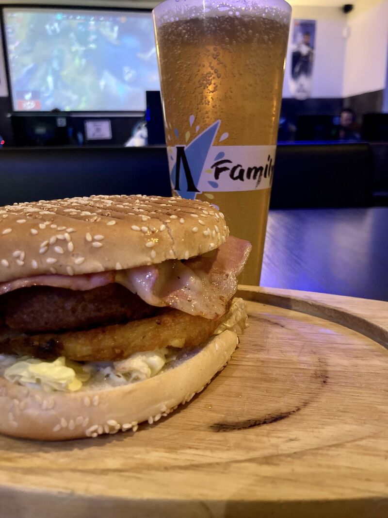 Burger Weekly et Bière
