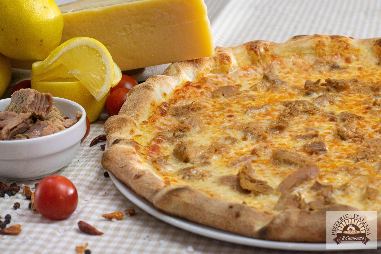 Pizza Al Tonno