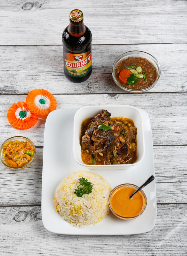 agneaux massala riz ,lentille 