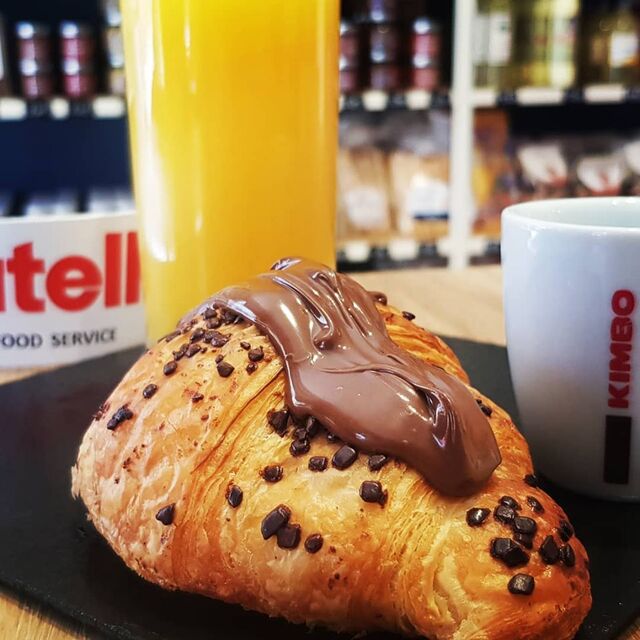 Croissant Nutella