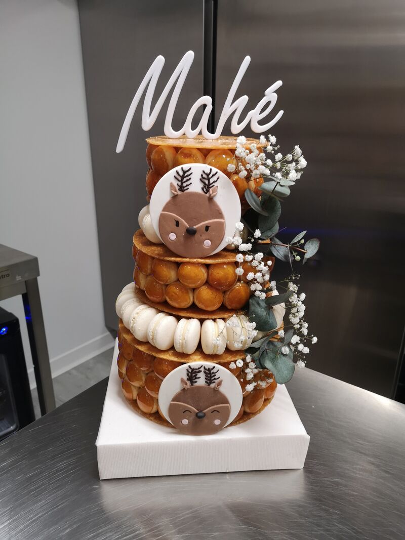 Pièce montée baptême