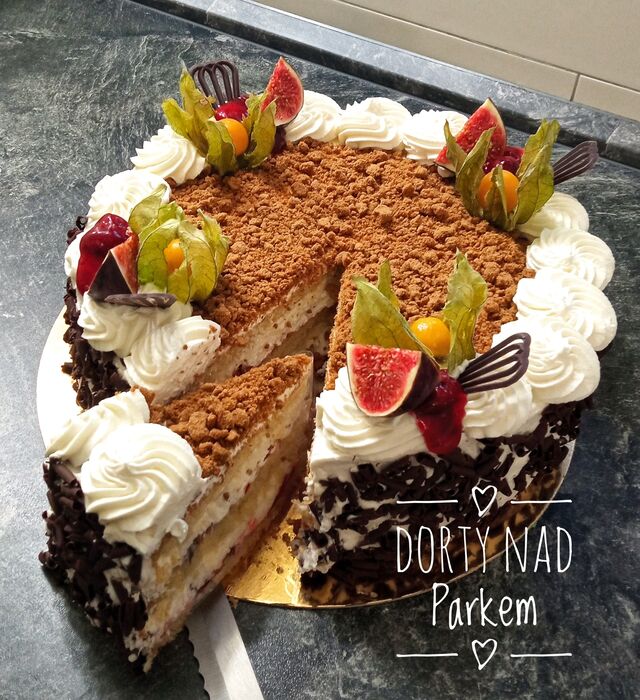 Jahodový s lotus sušenkami