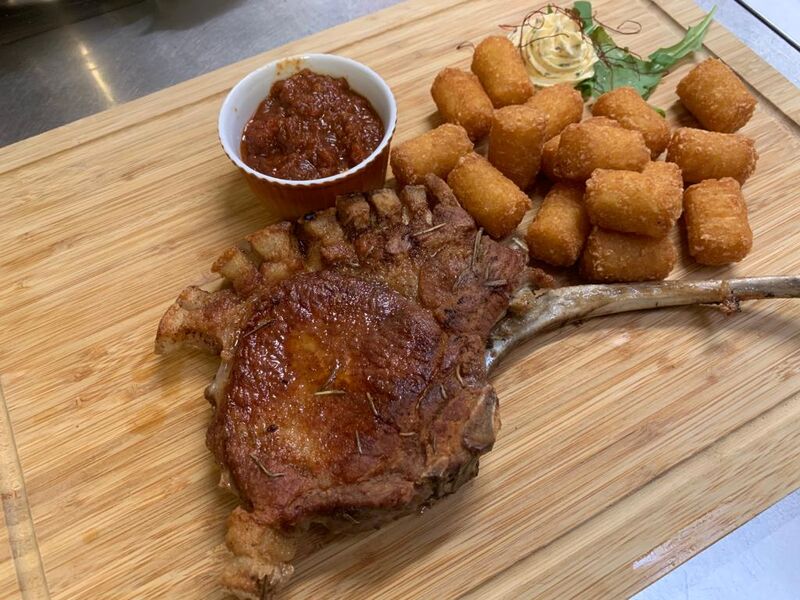 Tomahawk vom schwäbischen Landschwein