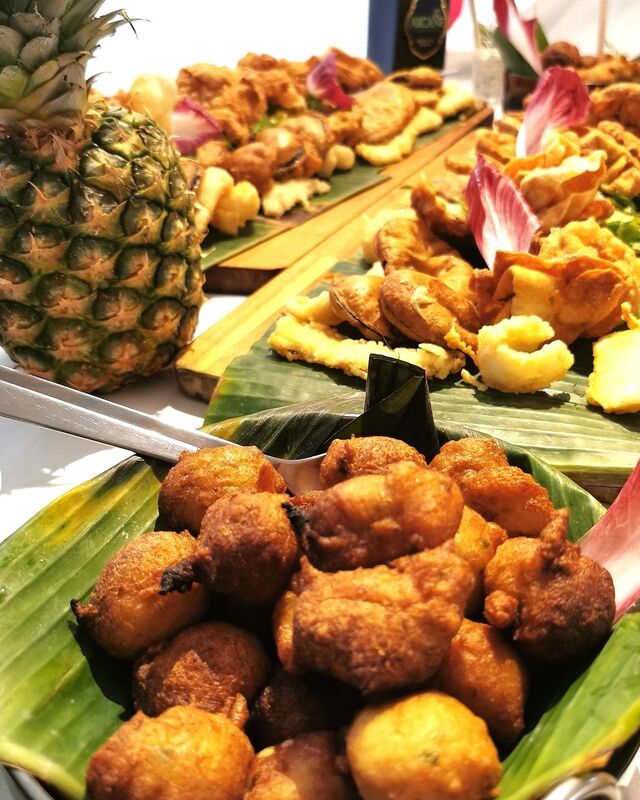 Plateau de Gadjaks (entrées type tapas) Mauriciennes 