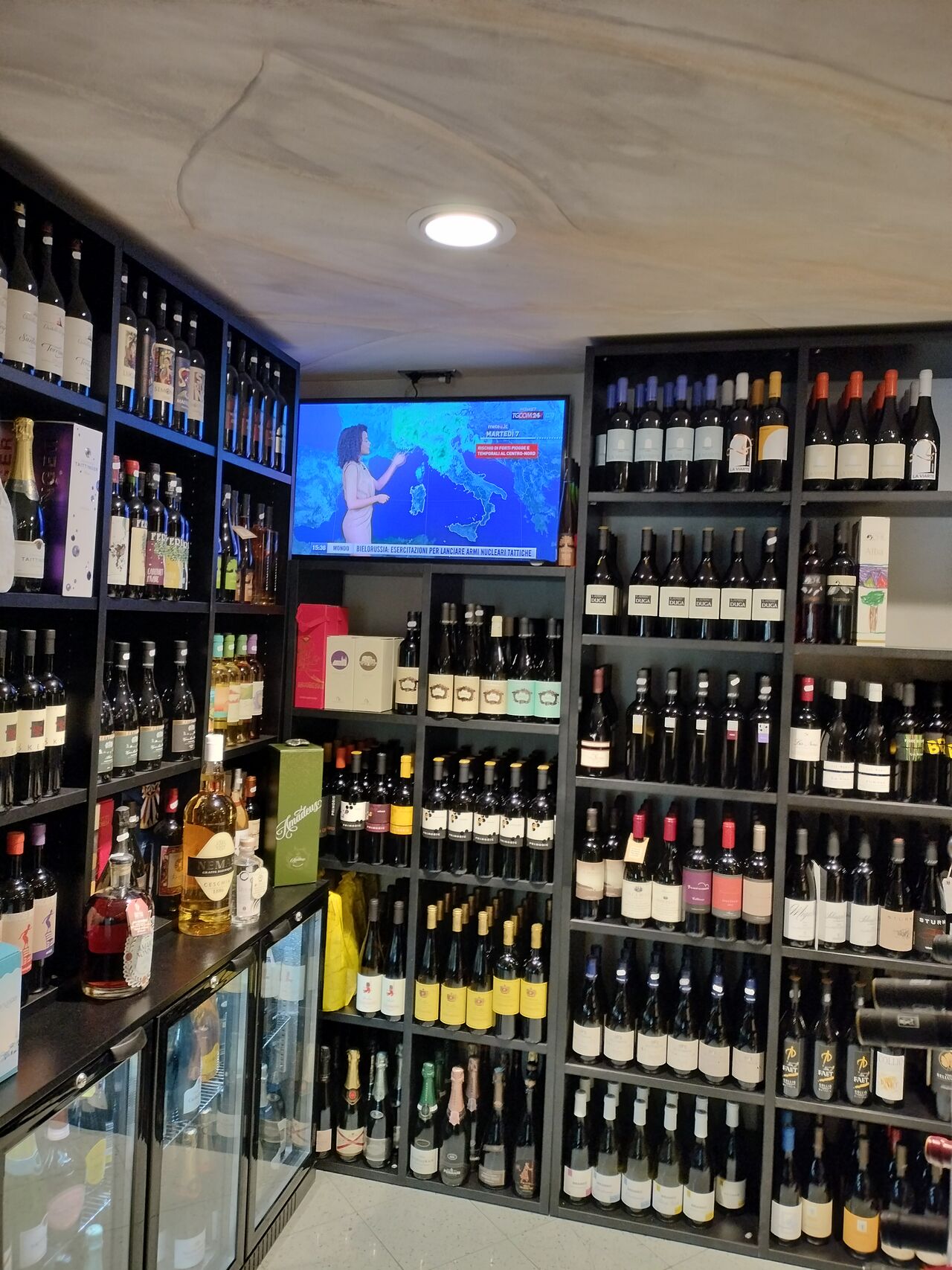 VENDITA VINO ASPORTO