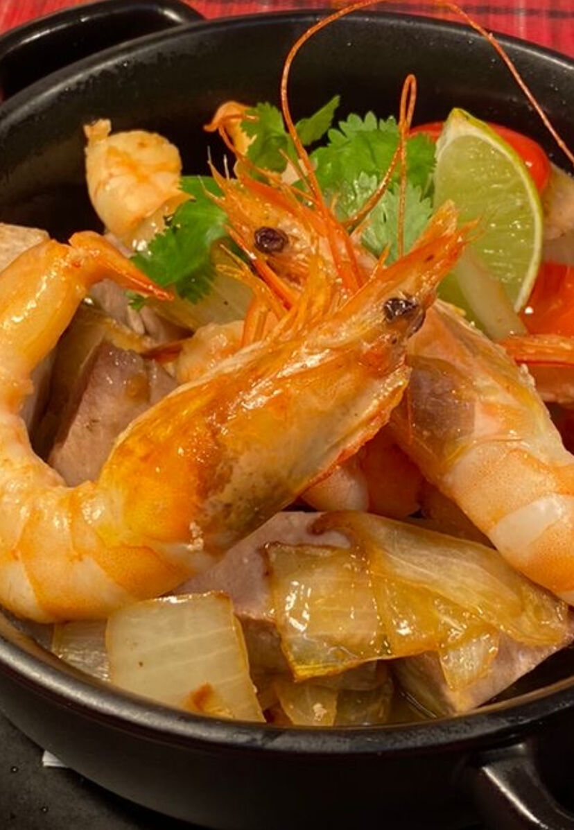 Pica-pau de Atum com Gambas