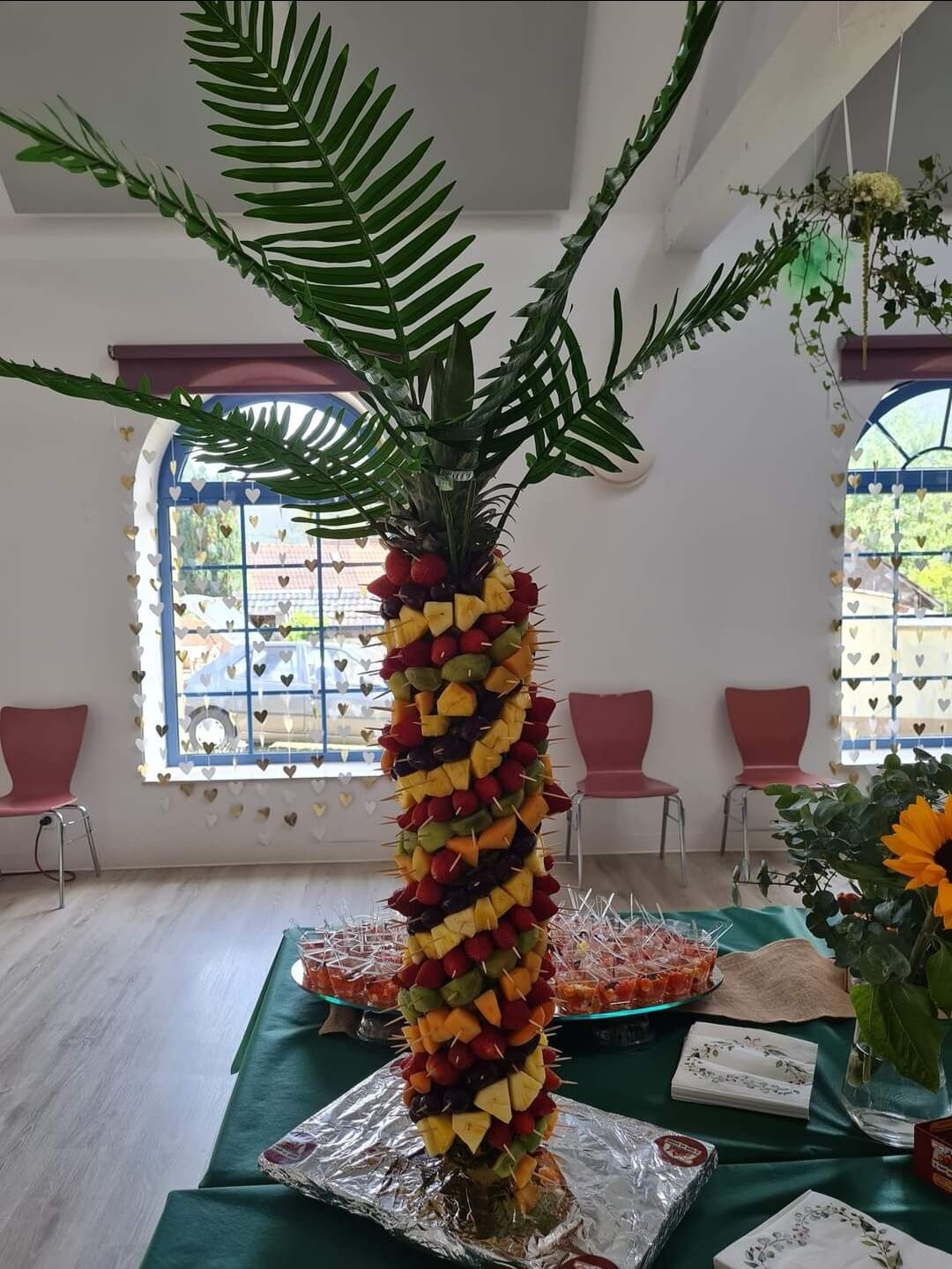 grand palmier de fruits frais