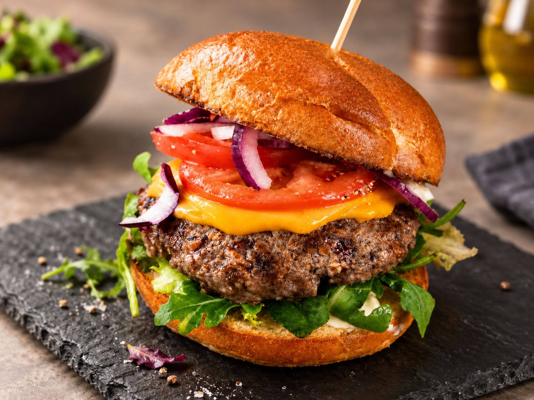 🍔 Burgery, makarony i spotkania przy dobrym smaku