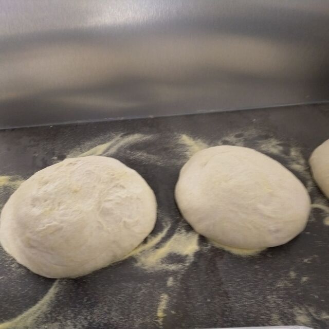 Pâte a pizza prête à être cuite