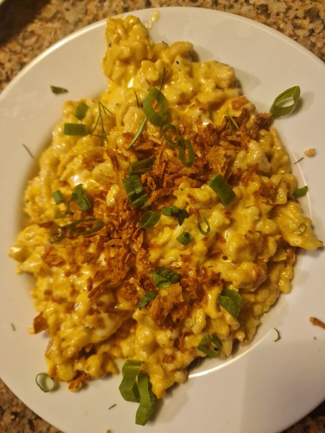 Handgeschabte Käsespetzle