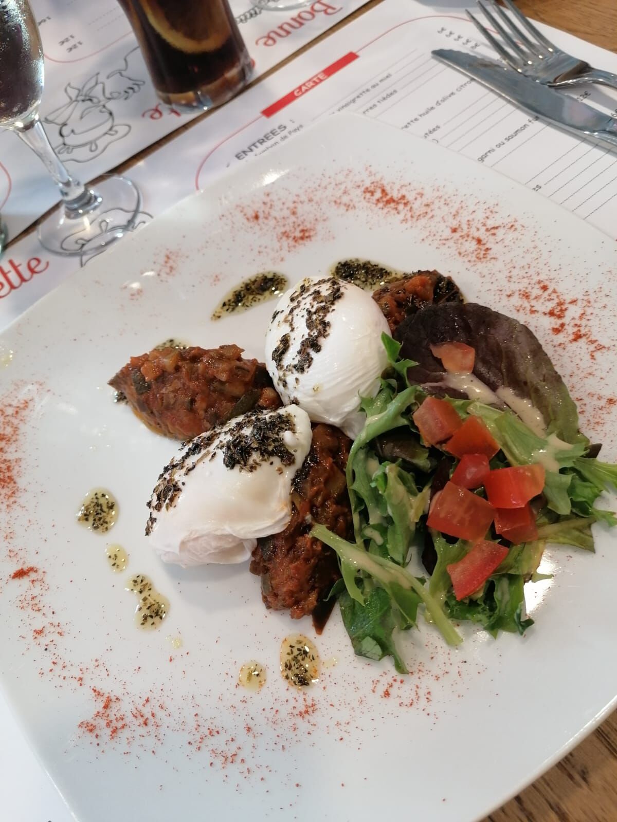 Oeufs pochés mini ratatouille