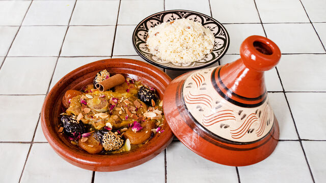 Tajine d'agneau aux fruits confits