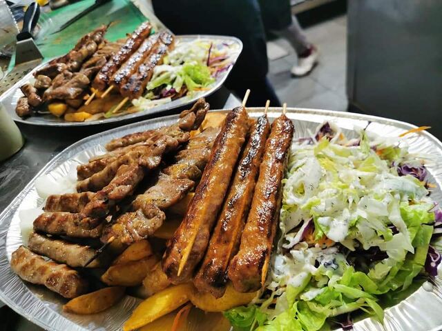 U ponudi nudimo i razne plate za sve prigode.