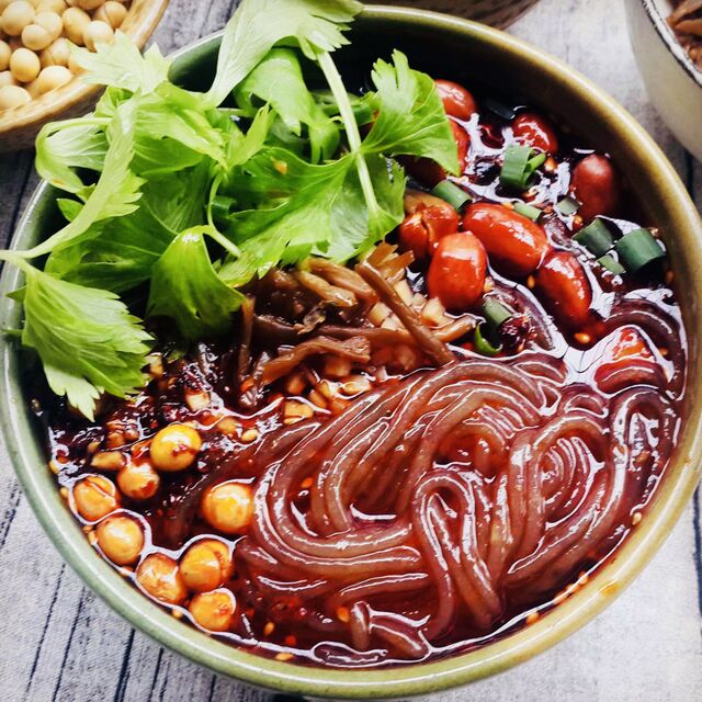 Soupe de vermicelles épicée