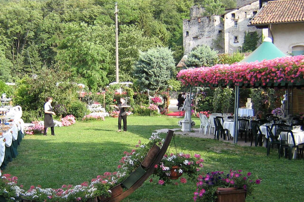 LA ROCCA DI CALLIANO