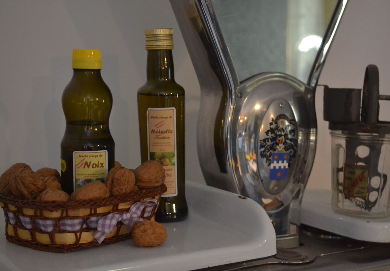 L'huile de noisette et de noix des noyers de l'Alba ne laisseront pas vos papilles insensilbles !