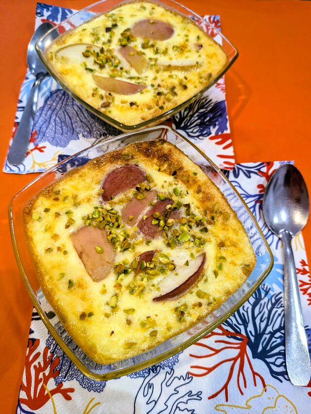 Gratin de pêches aux pistaches